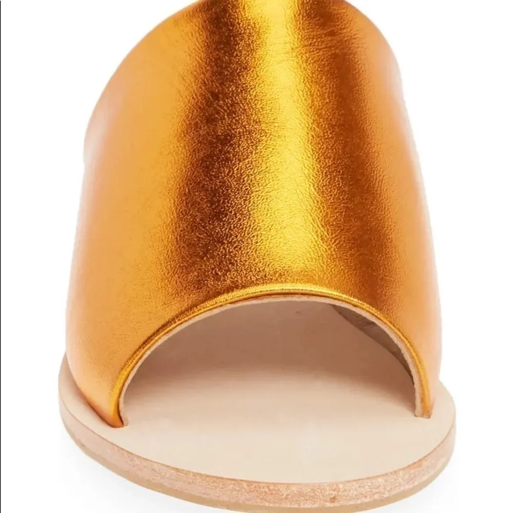 𝅺seychelles Stanza Metallic Orange Slide NWT Size 7